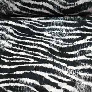 Viskose Stoff mit Zebra Muster